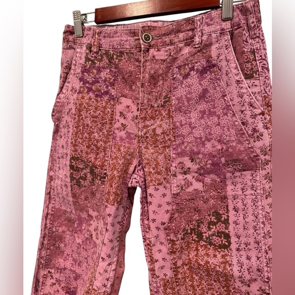 Pilcro The Roamer Floral Patchwork Purple Pants - Picture 4 of 9
